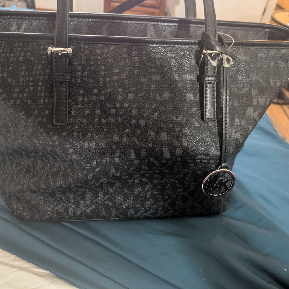 Michael Kors Black Signature Tote